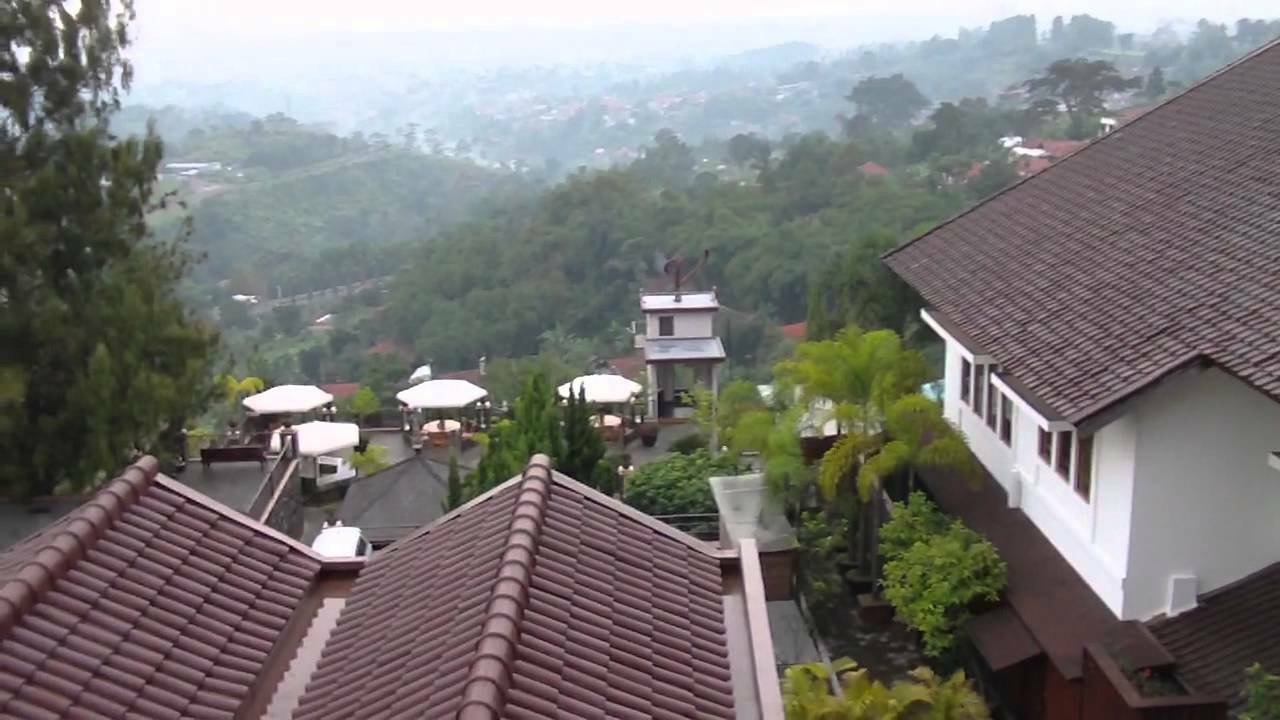 The Valley Hotel & Carriage Gardens Fivemiletown Buitenkant foto